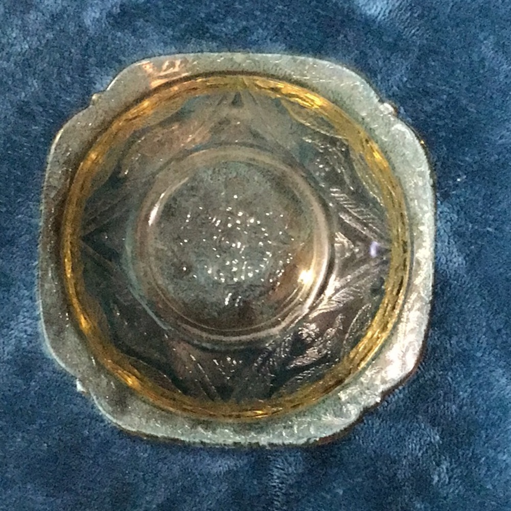SET OF 4 VINTAGE BOWLS - Picture 3 of 11